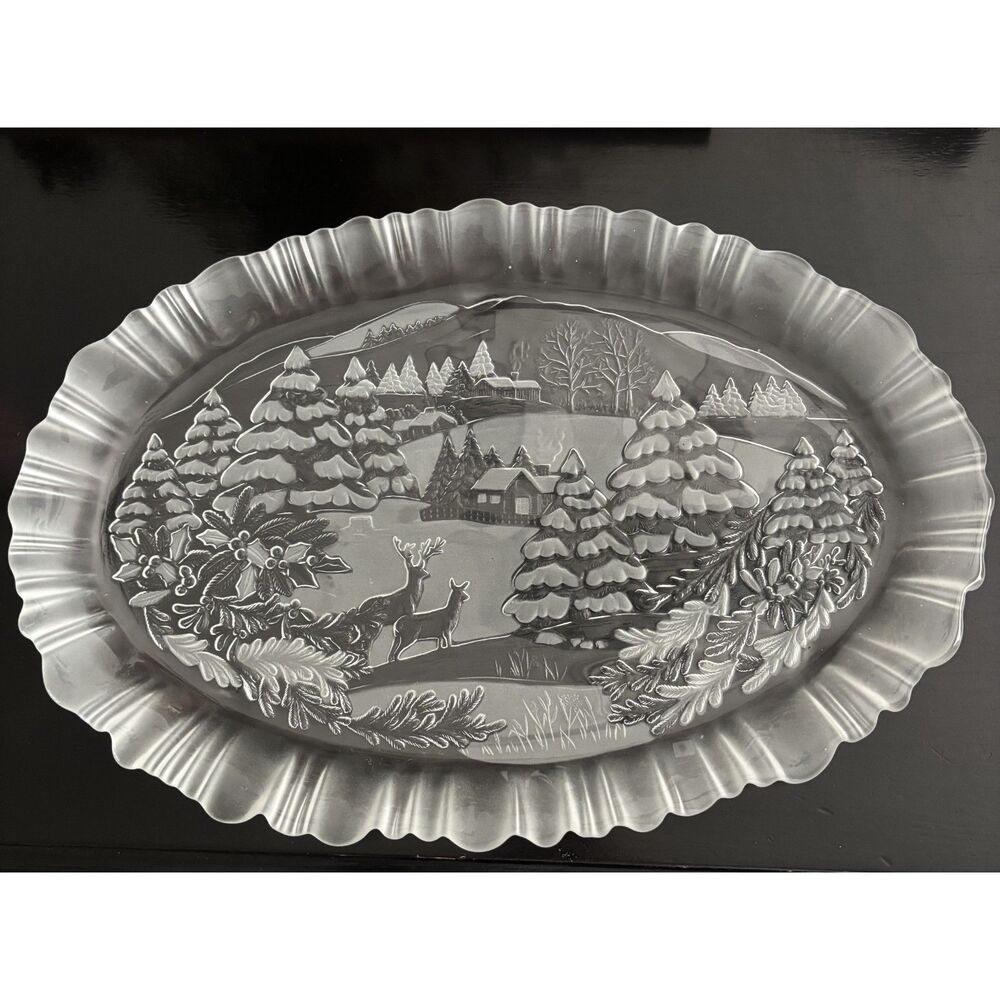 Mikasa Winter Dreams Crystal Oval Canape Tray Deer Cabin Frosted Clear 17.5"